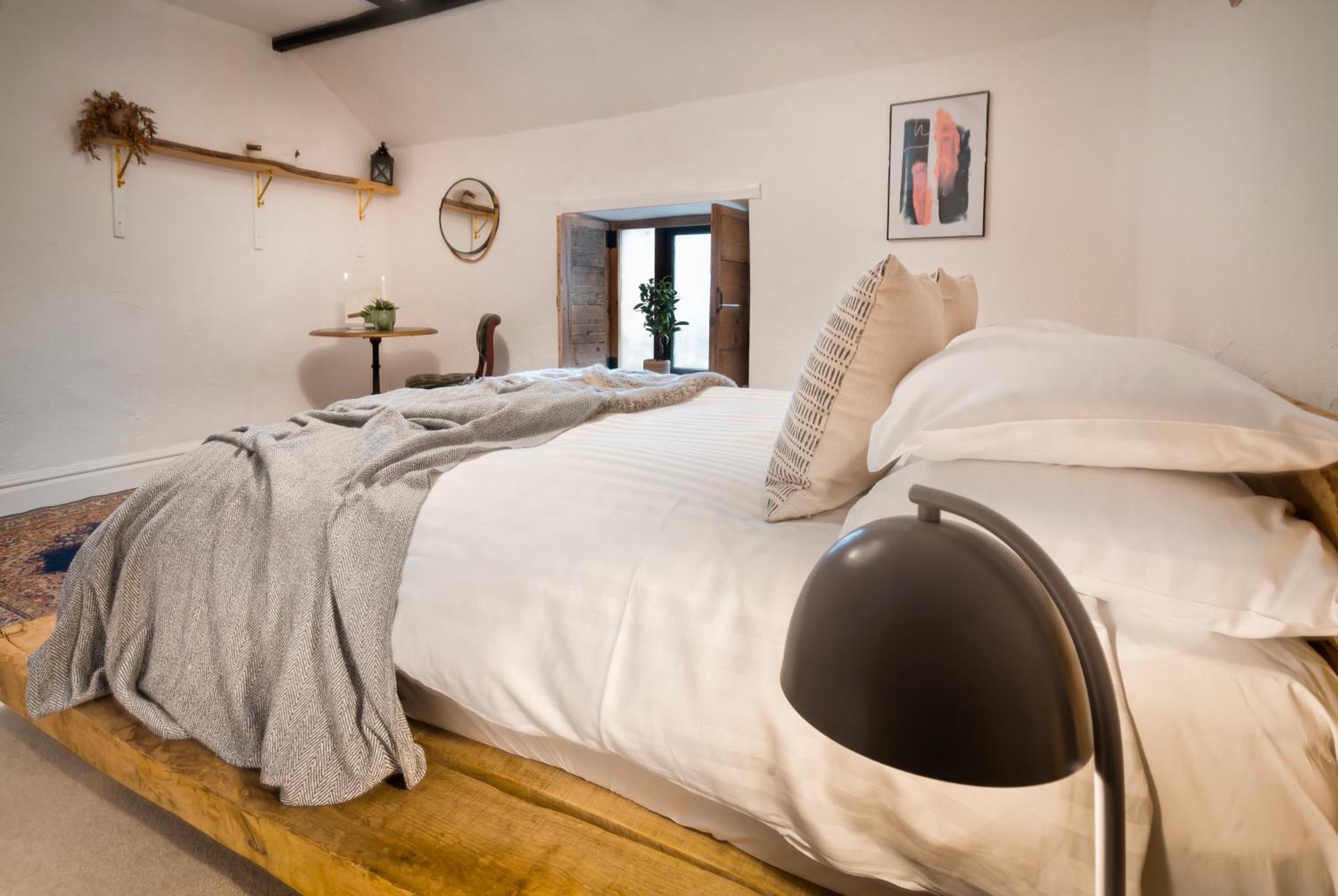 The Gilpin Farmhouse, Lake District Getaway Levens Buitenkant foto