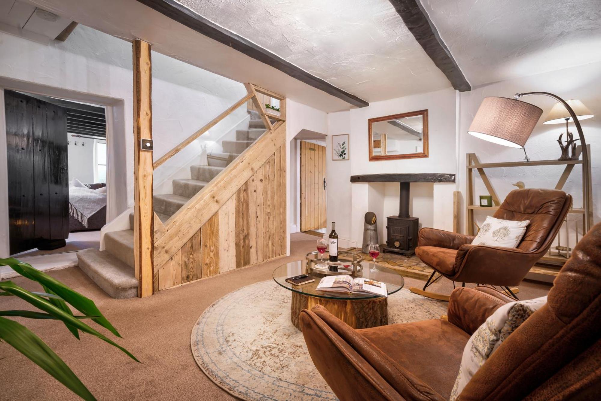 The Gilpin Farmhouse, Lake District Getaway Levens Buitenkant foto